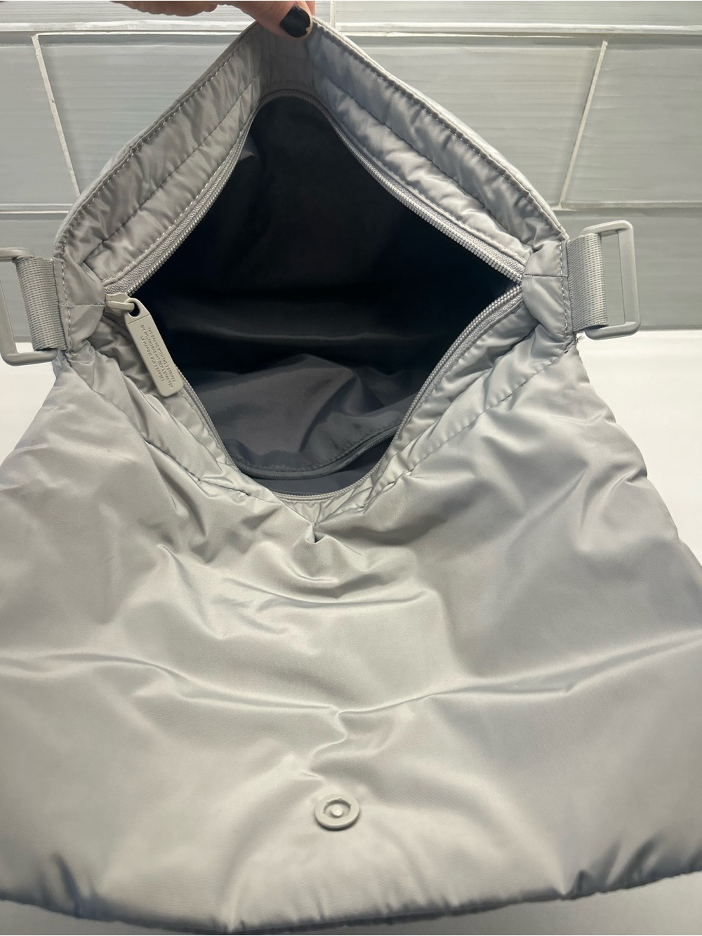 adidas Quilted Puffer Bag - Light Gray No strap included - Picture 3 of 5